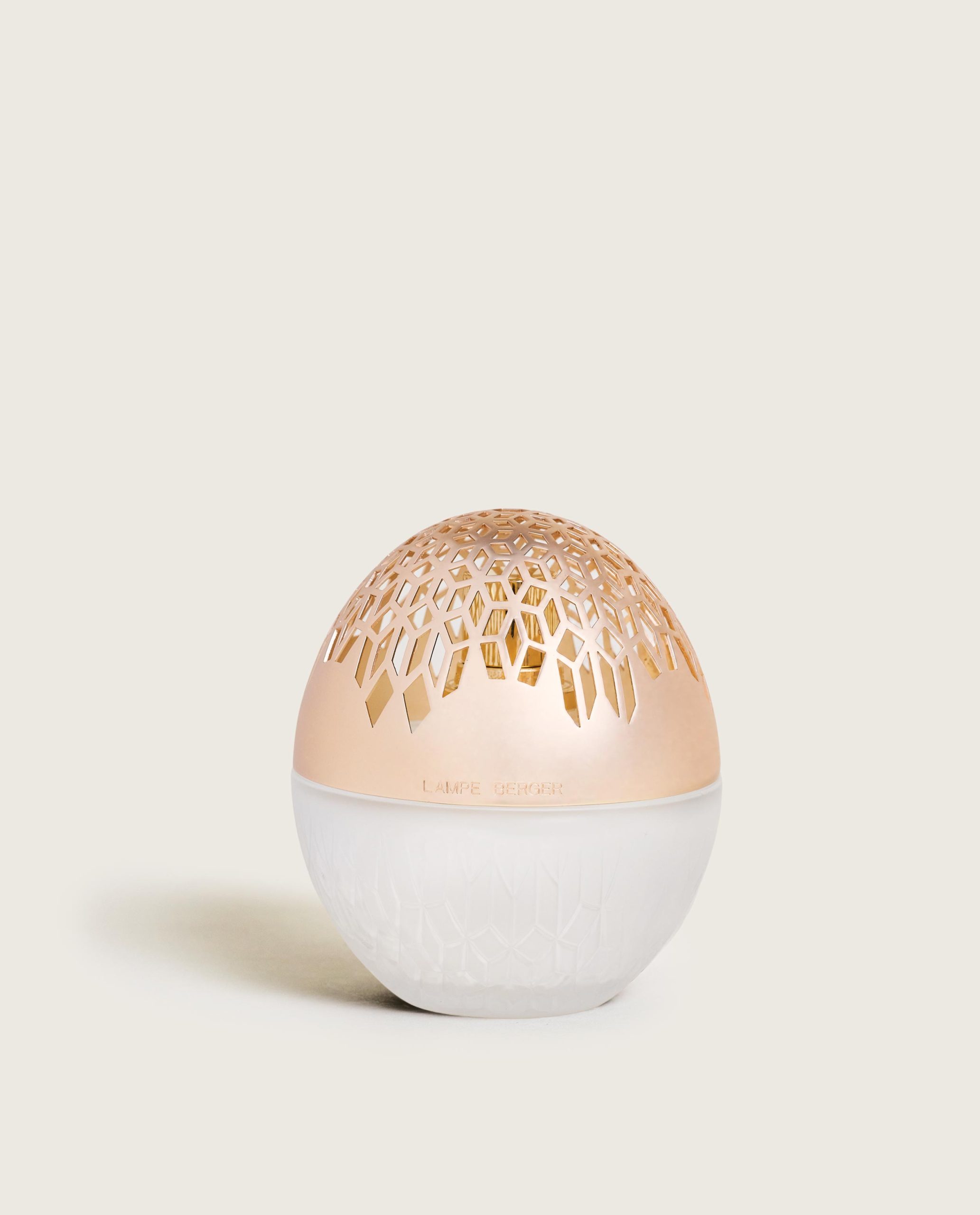 Frosted Luka Lamp Berger